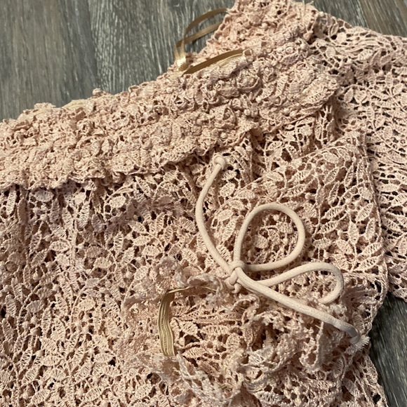 Zara Basic Collection Lace Short Sleeve Blouse Size XS - Picture 10 of 10